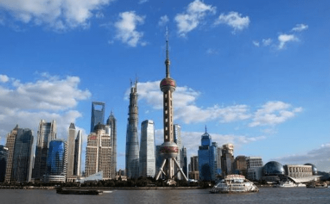 东方智者，上海——繁华与古朴交融的都市画卷