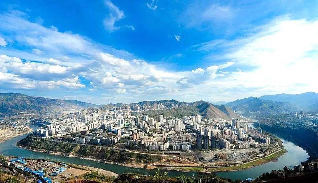 四川探秘，文化与自然的丰富之地