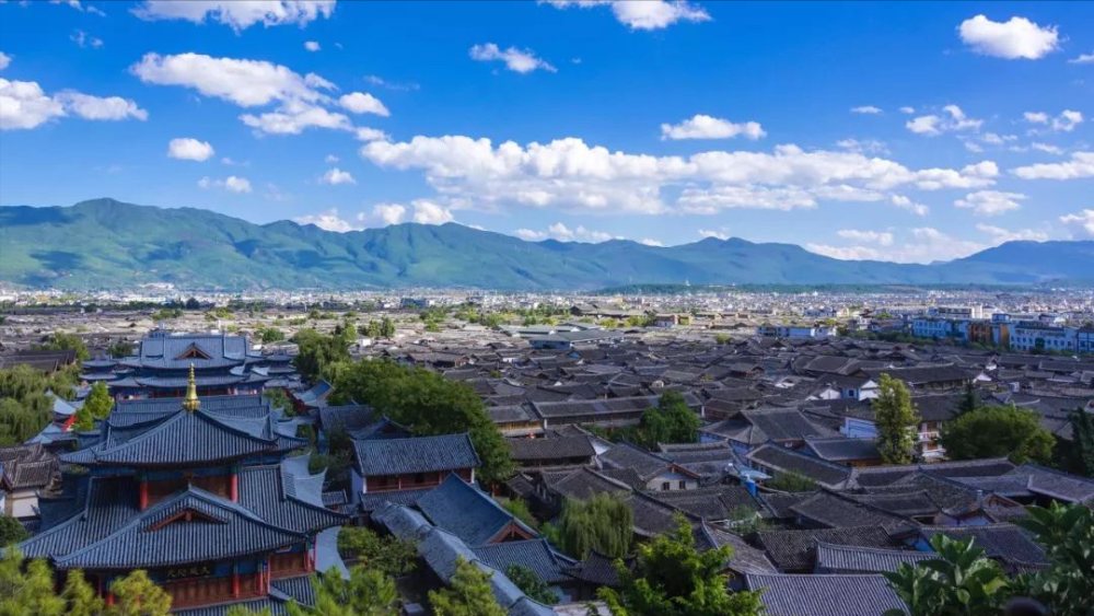 云南，致敬来宾、女士们与先生们